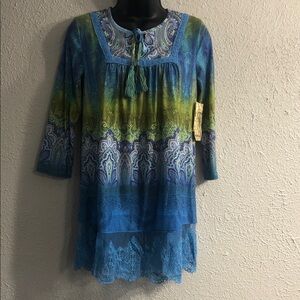ONE WORLD Blue and Green Tunic Top